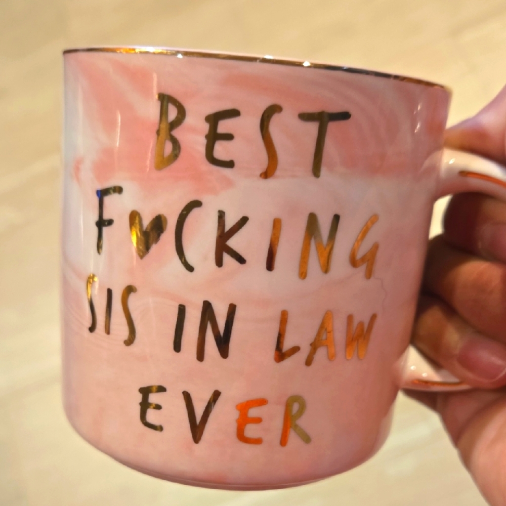 Vilight Home Pink Swirl "Best Sis in Law Ever" Mug